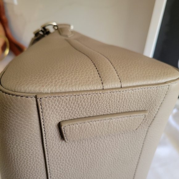 Givenchy Antigona Small Handbag - Picture 6 of 16